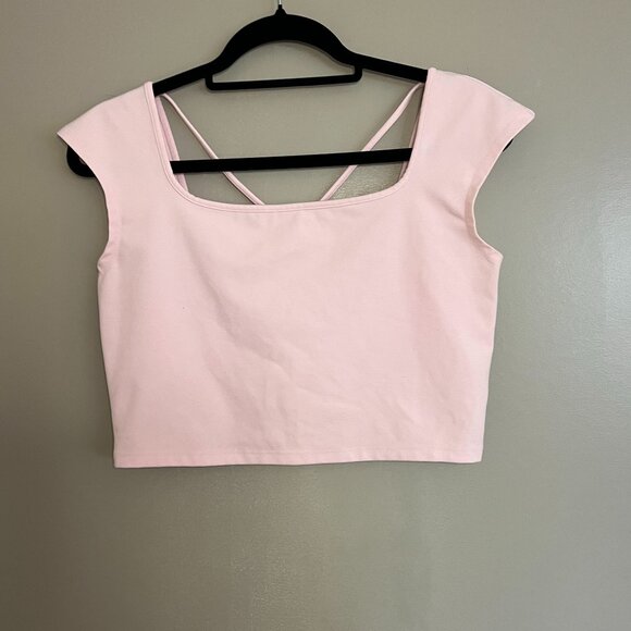 Light Pink Cap Sleeve Crop Top with Back Strap Detail - L - Picture 1 of 3